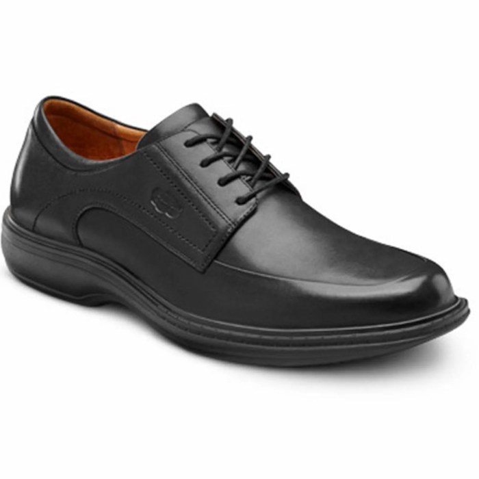 Wide toe dress shoes for men